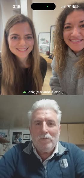 Οι μαθήτριες δεν ξεχνούν τον δάσκαλό τους Λάμπρο... Facebook Image